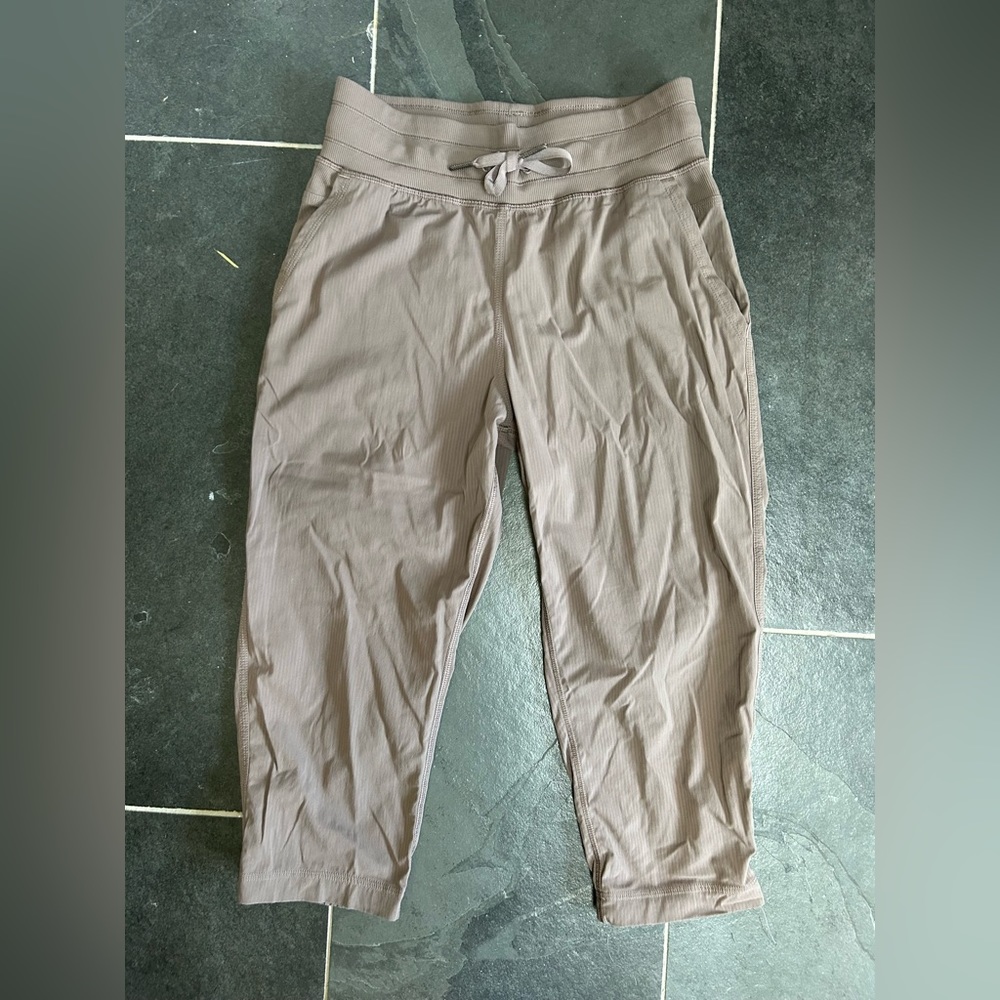 Lululemon Capris